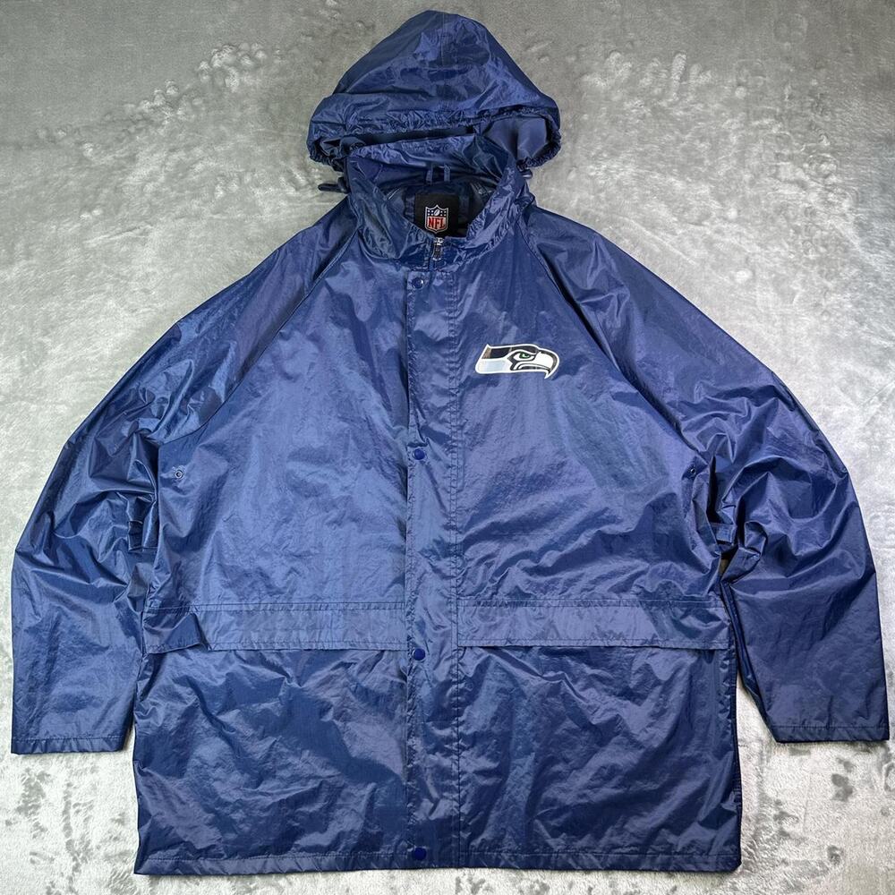 NFL Seattle Seahawks Men’s Rain Jacket W/Stowable Hood Size XL
